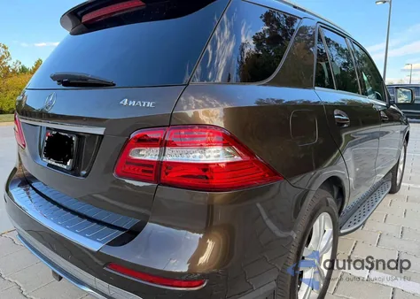 2012 Mercedes-Benz Ml 350 4Matic z USA, uszkodzony, nr VIN 4JGDA5HB2CA026708